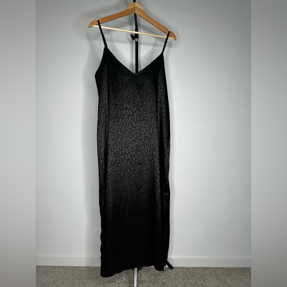 KAIA SUZY D Black Slip Dress Animal Print Size Medium